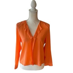 Alice + Olivia Silk Blend Deep V-Neck Ruffled Collar Orange Top Blouse Sz M